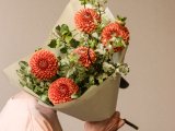 Букет из 5 оранжевых георгин