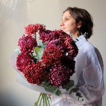 Букет микс из 11 хризантем Бигуди