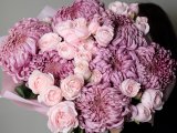 Дуобукет из хризантем Виенна и садовых кустовых роз