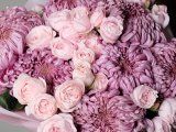 Дуобукет из хризантем Виенна и садовых кустовых роз